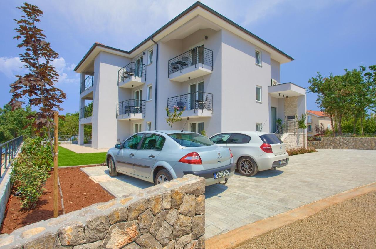 Villa Vista Deluxe Malinska Exterior foto